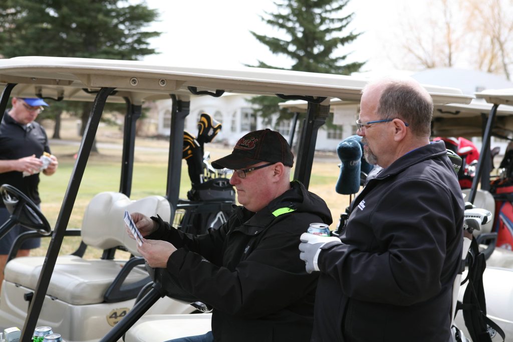 2023 AARFP Conf Tues-Golfing